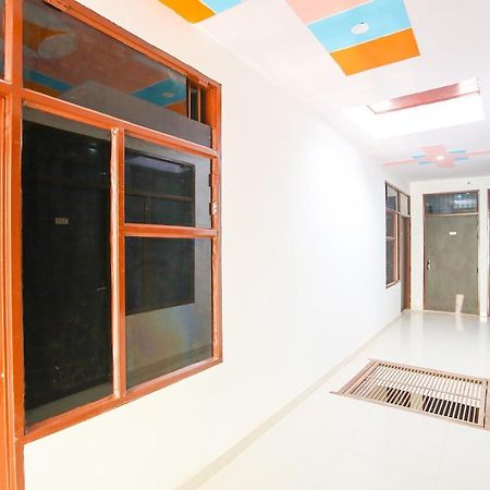Oyo Flagship 62980 Shiva Residency Hotel Garhi Harsaru Екстериор снимка