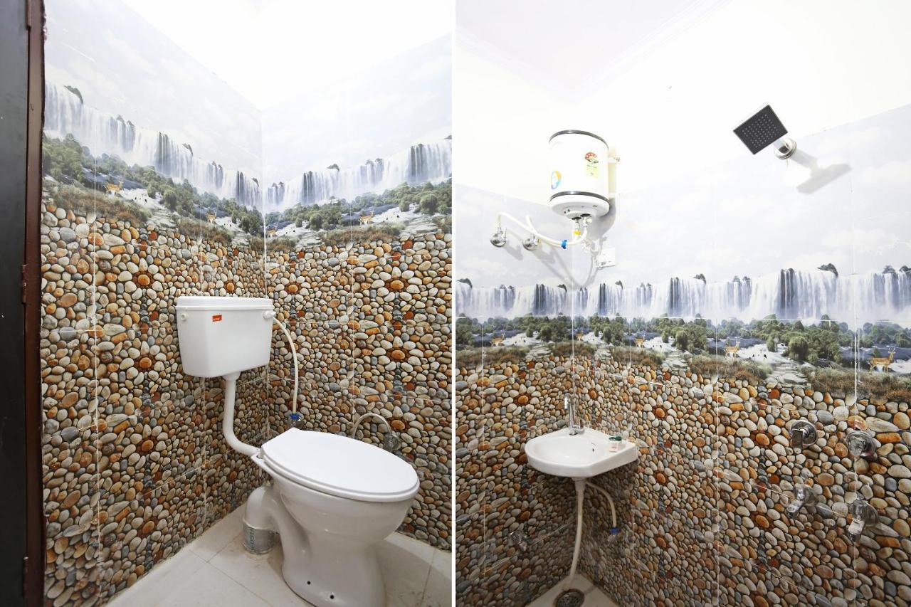 Oyo Flagship 62980 Shiva Residency Hotel Garhi Harsaru Екстериор снимка